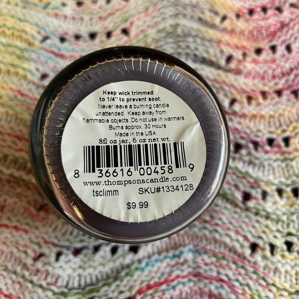Super Scented Lilac Candle New - Picture 3 of 4